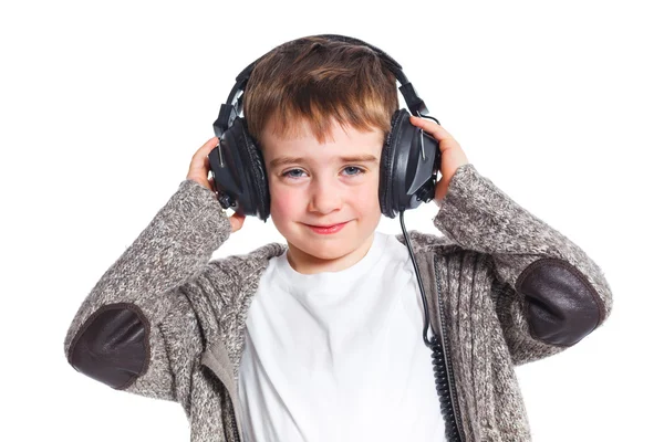 音楽を聞いている少年のポートレート — ストック写真
