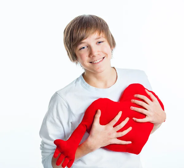 Chłopiec z czerwonym sercem — Zdjęcie stockowe
