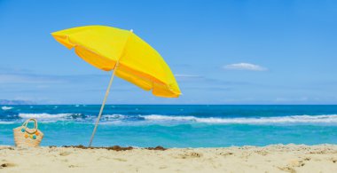 Beach umbrella clipart