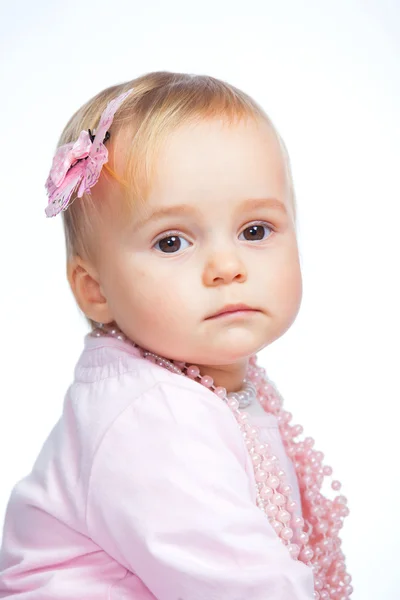 Portrait d'une adorable petite fille — Photo