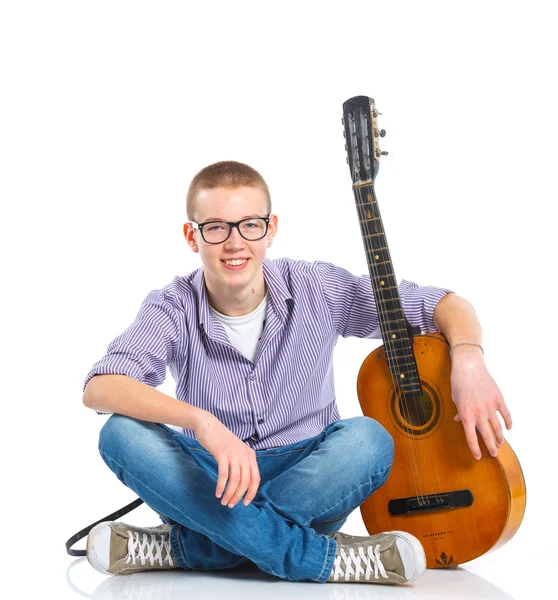 Chłopiec z hiszpańska gitara klasyczna — Zdjęcie stockowe