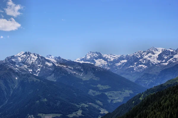 Mundo montañoso del Tirol del Sur — Foto de Stock