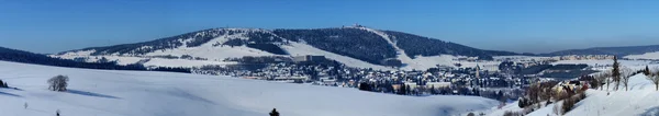 Winter in het erzgebirge, Duitsland — Stockfoto