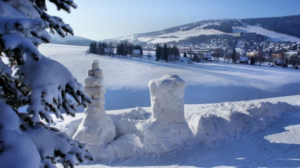 Rzeźba w śniegu — Zdjęcie stockowe