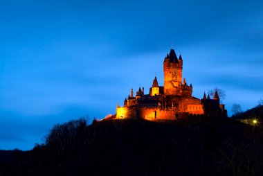 reichsburg gece cochem içinde