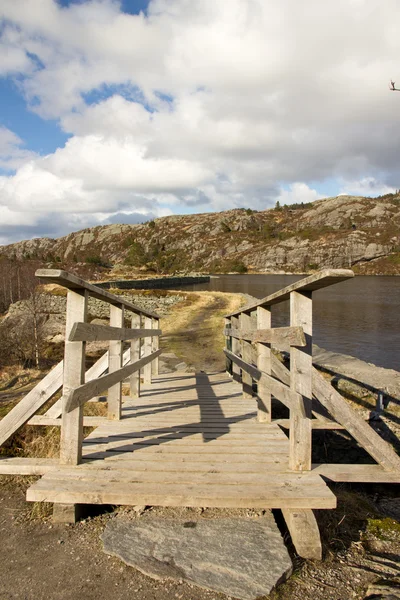 Pathway with bridge — Stock Photo, Image