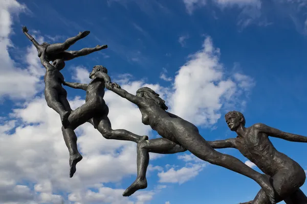 stock image Statues jumping