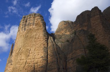 Mallos de Riglos