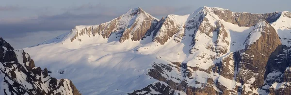 Panoráma a Pireneusok — Stock Fotó