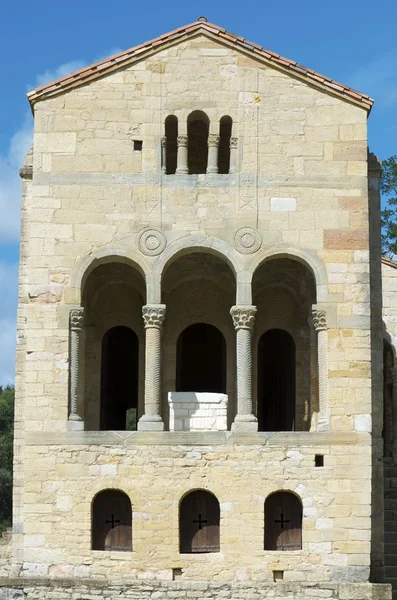 Igreja Românica — Fotografia de Stock