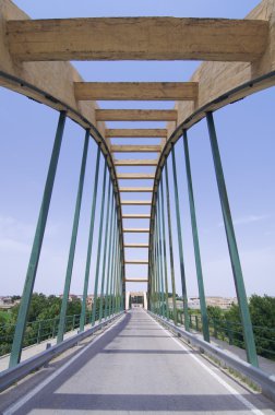 Beton asma köprü