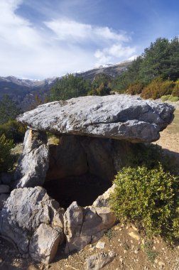 neolitik dolmen