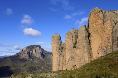 Mallos de Riglos