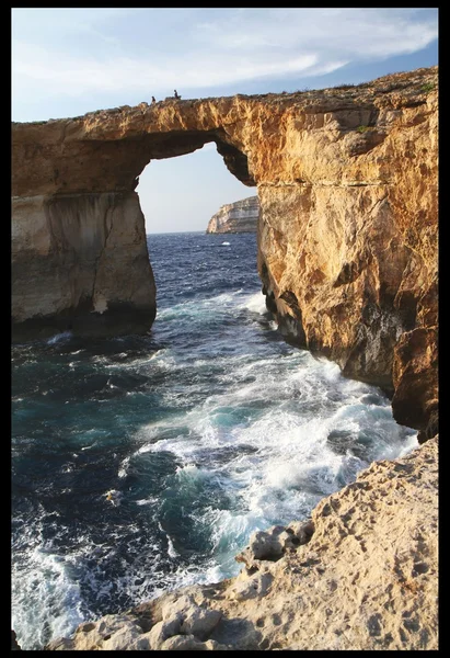 Ventana azul en la bahía de Dwejra, Gozo, Malta — Foto de Stock