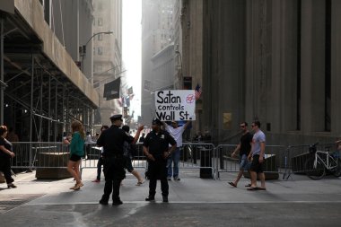 Wall street demo