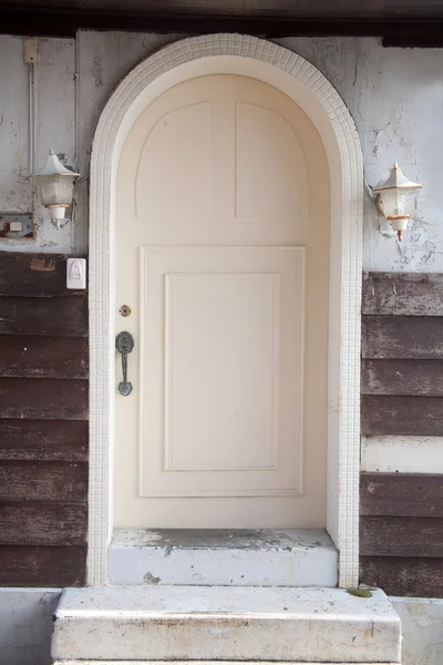 白色的门 — 图库照片