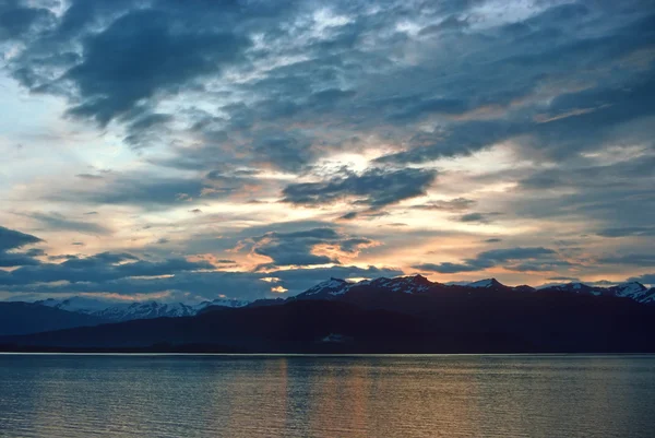 Sunset in the inside passage — Stock Photo, Image