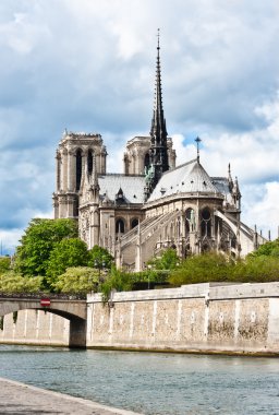 Notre-Dame de Paris clipart