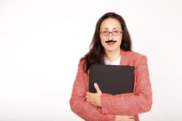 Αστεία businesswoam με ψεύτικο μουστάκι — Φωτογραφία Αρχείου