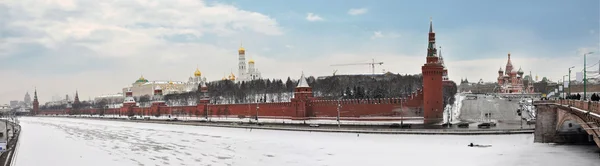 Quay dari Moskow-sungai — Stok Foto