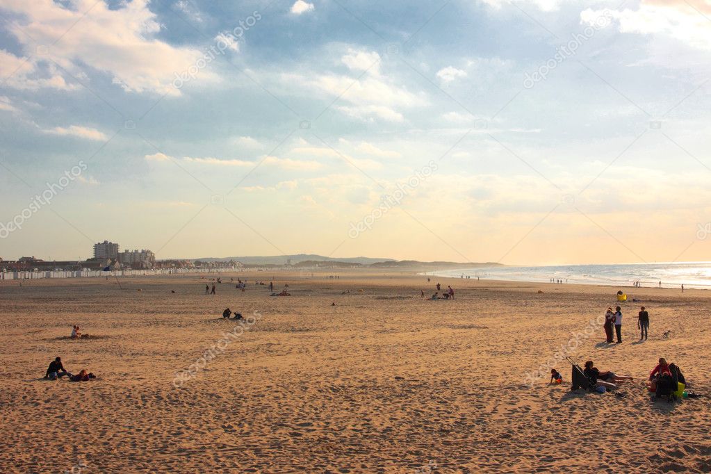 Coucher De Soleil Sur La Plage à Boulogne Sur Mer En France