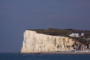 kayalıklarla Fransa normandy