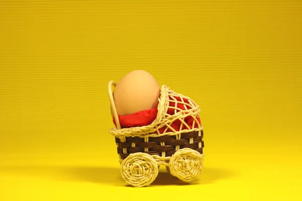 Пасхальные яичные конфеты — стоковое фото
