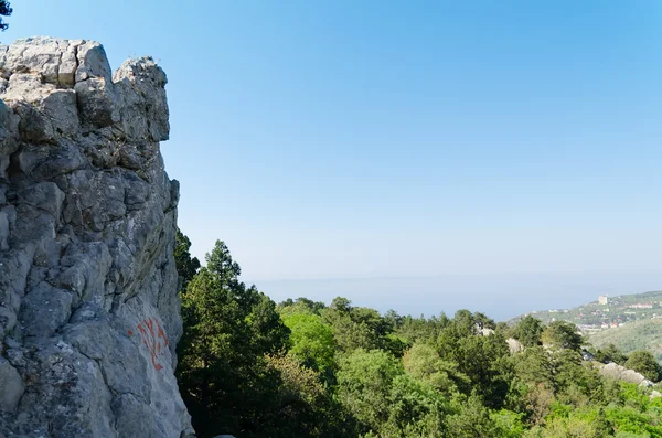 在乌克兰克里米亚的岩石山 — 图库照片