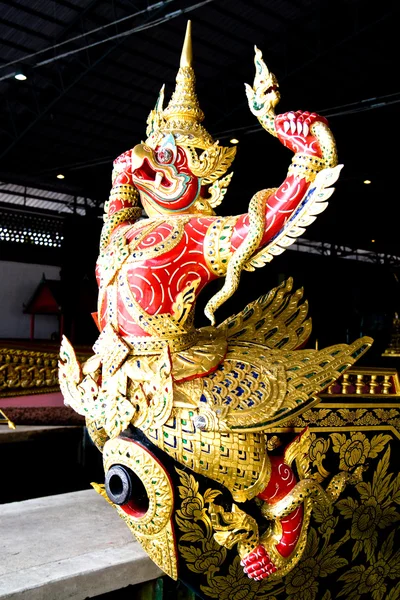 Prow of the Emperor 's Barge, Bangkok, Thailand — стоковое фото