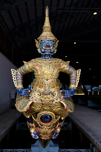 Boeg van de keizer barge, bangkok, thailand — Stockfoto