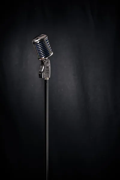Microfone em stand — Fotografia de Stock