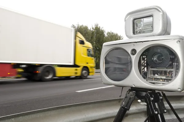 Камера измерения скорости — стоковое фото
