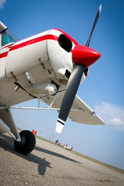 Klein vliegtuig — Stockfoto