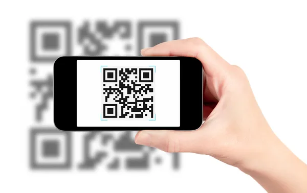 Escanear código QR con teléfono móvil — Foto de Stock