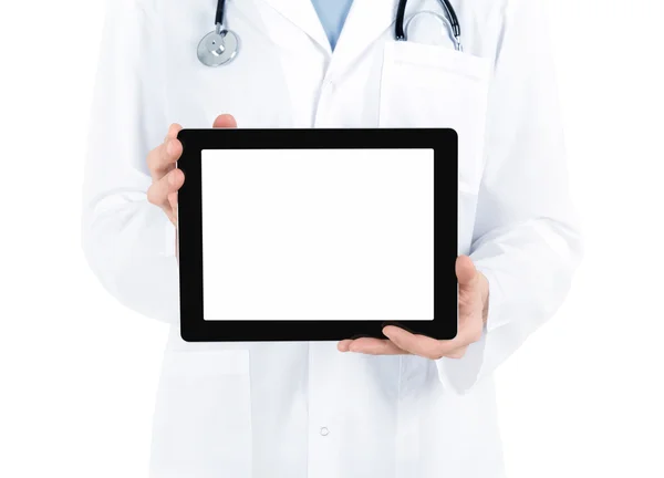 Доктор показывает чистый цифровой планшетный компьютер — стоковое фото