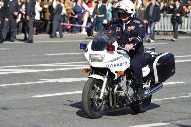 Rus polis memuru