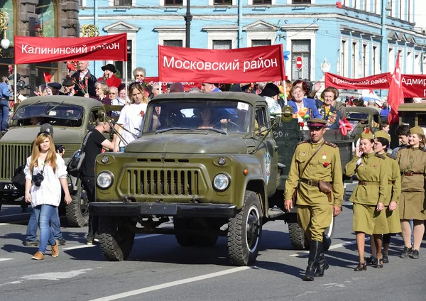 Overwinningsparade in Sint-Petersburg — Stockfoto