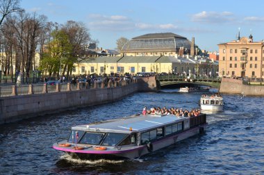 saint-Petersburg nehir kanalı