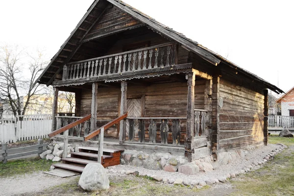 Παλιά αγροικία στην zaslavl — Φωτογραφία Αρχείου