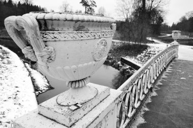 ayrıntı pavlovsk Park slav Nehri Köprüsü.