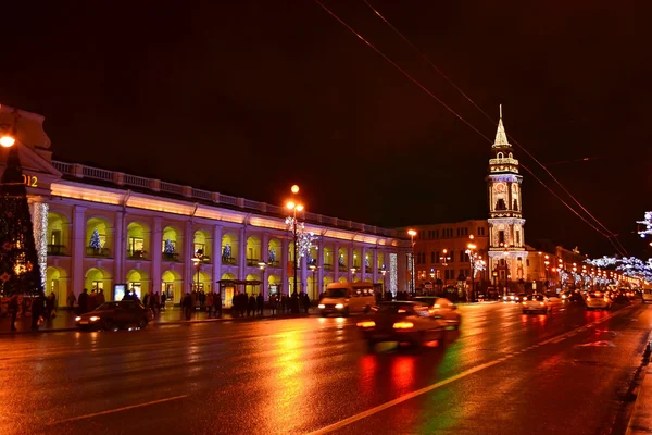W nocy z Sankt Petersburga, Newski prospekt — Zdjęcie stockowe