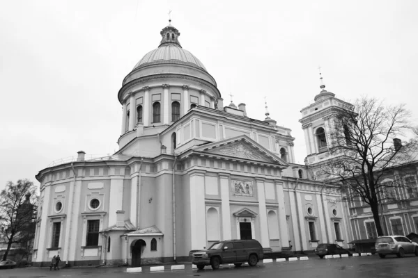 在亚历山大 · 涅夫斯基修道院圣三一大教堂 — 图库照片