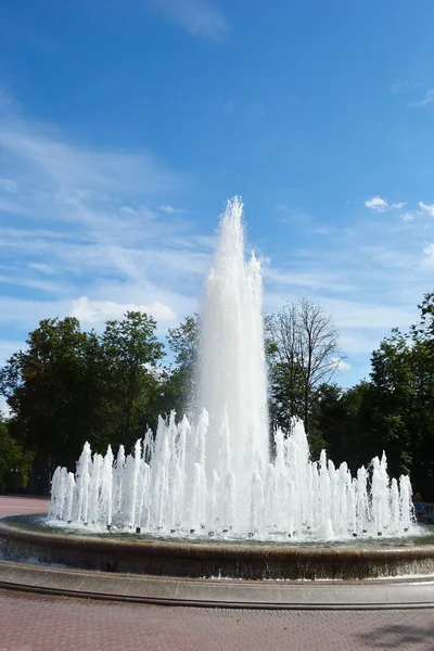 高喷泉 — 图库照片