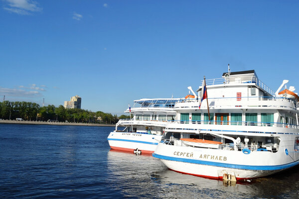 River cruise ships