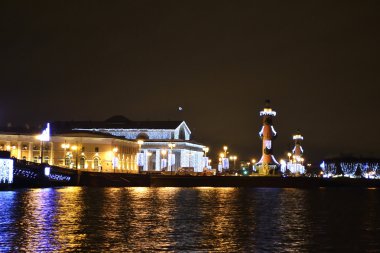 St. petersburg vasilievsky adasında gece