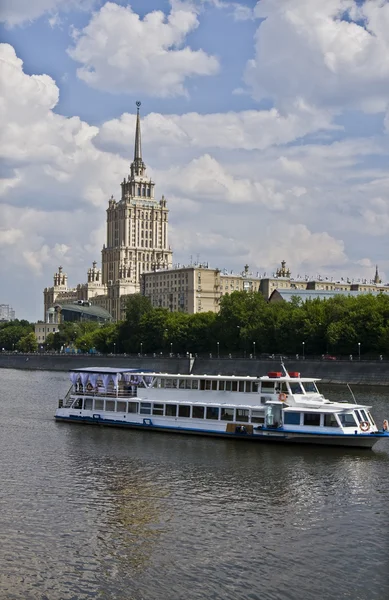 Moskau, hotel ukraine (radison royal) — Stockfoto
