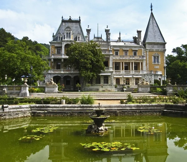 Massandrovskiy Palace Ryska Konungen Massandra Nära Staden Jalta Krim Ukraina — Stockfoto