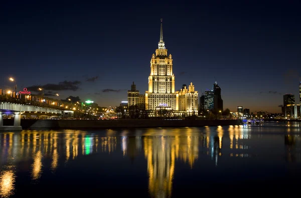 Москва, готель "Україна" ("radisson royal") — стокове фото