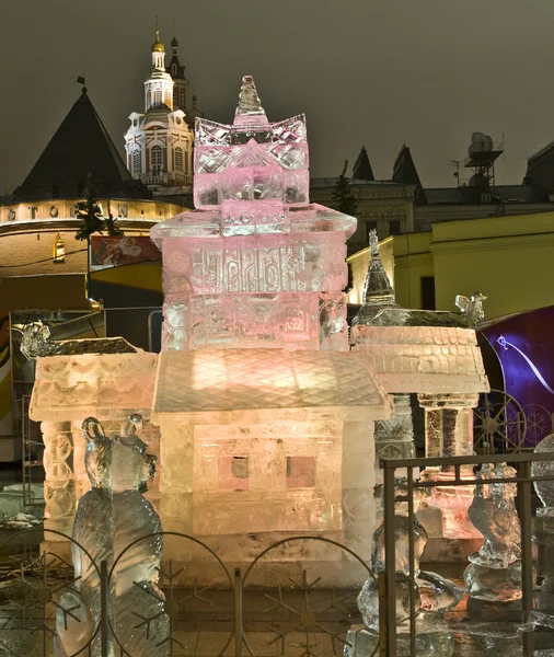 Moscovo, palácio de gelo no Natal — Fotografia de Stock