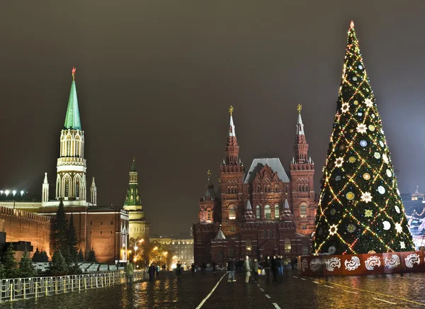 Moskau, Weihnachtsbaum auf dem Roten Platz — Stockfoto